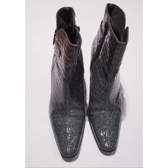 White Mountain Croco Patent Ankle Boots - Picture 1 of 8
